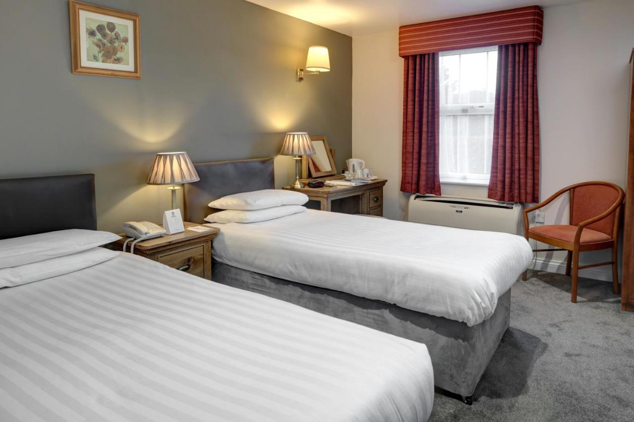 Best Western Claydon Hotel מראה חיצוני תמונה
