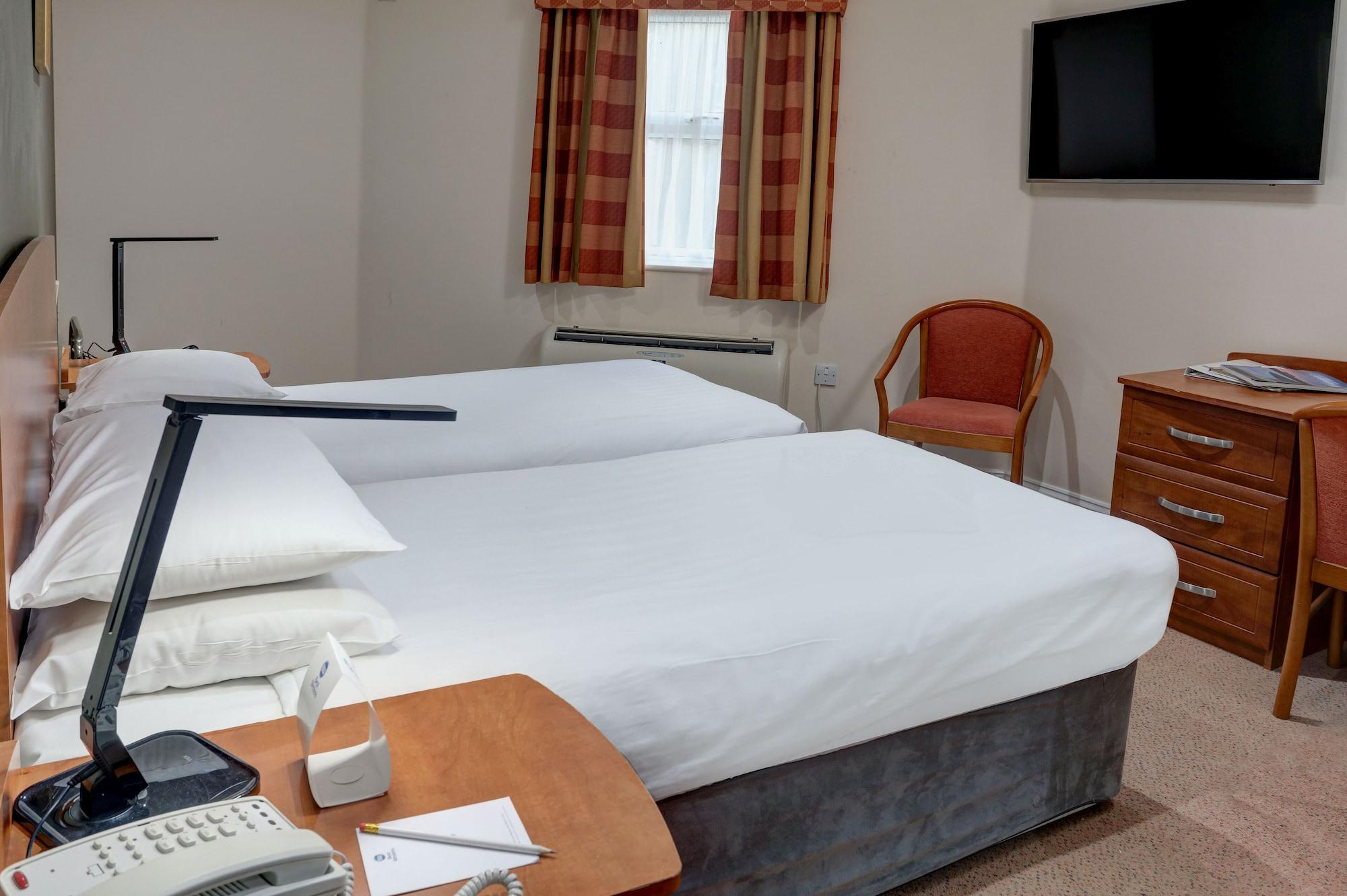 Best Western Claydon Hotel מראה חיצוני תמונה