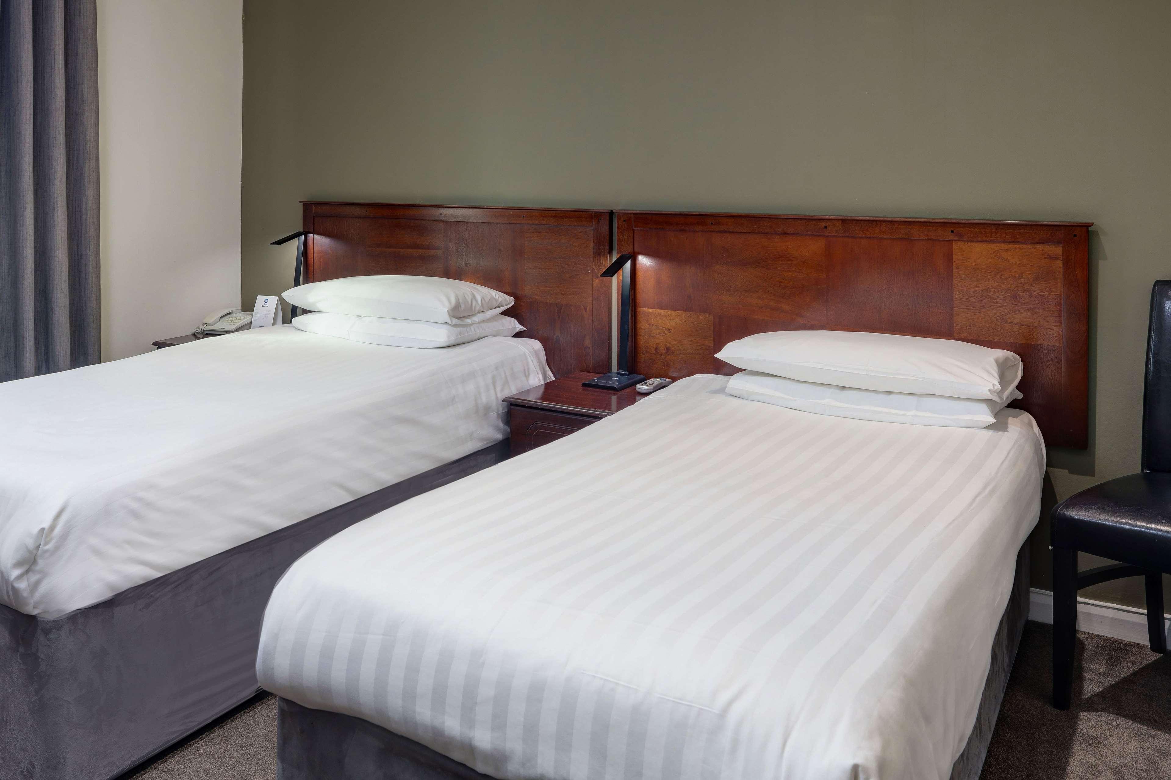 Best Western Claydon Hotel מראה חיצוני תמונה