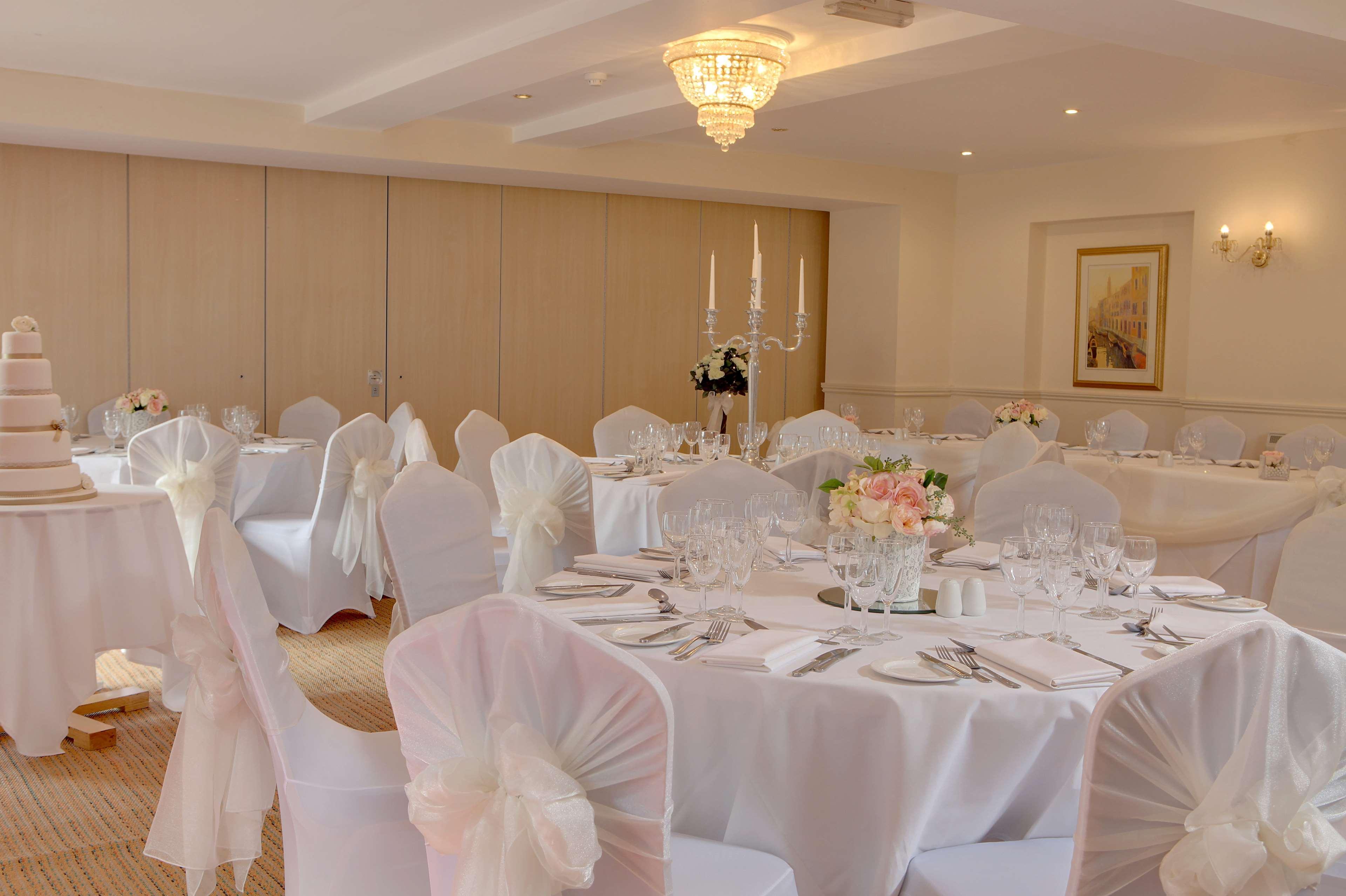 Best Western Claydon Hotel מראה חיצוני תמונה